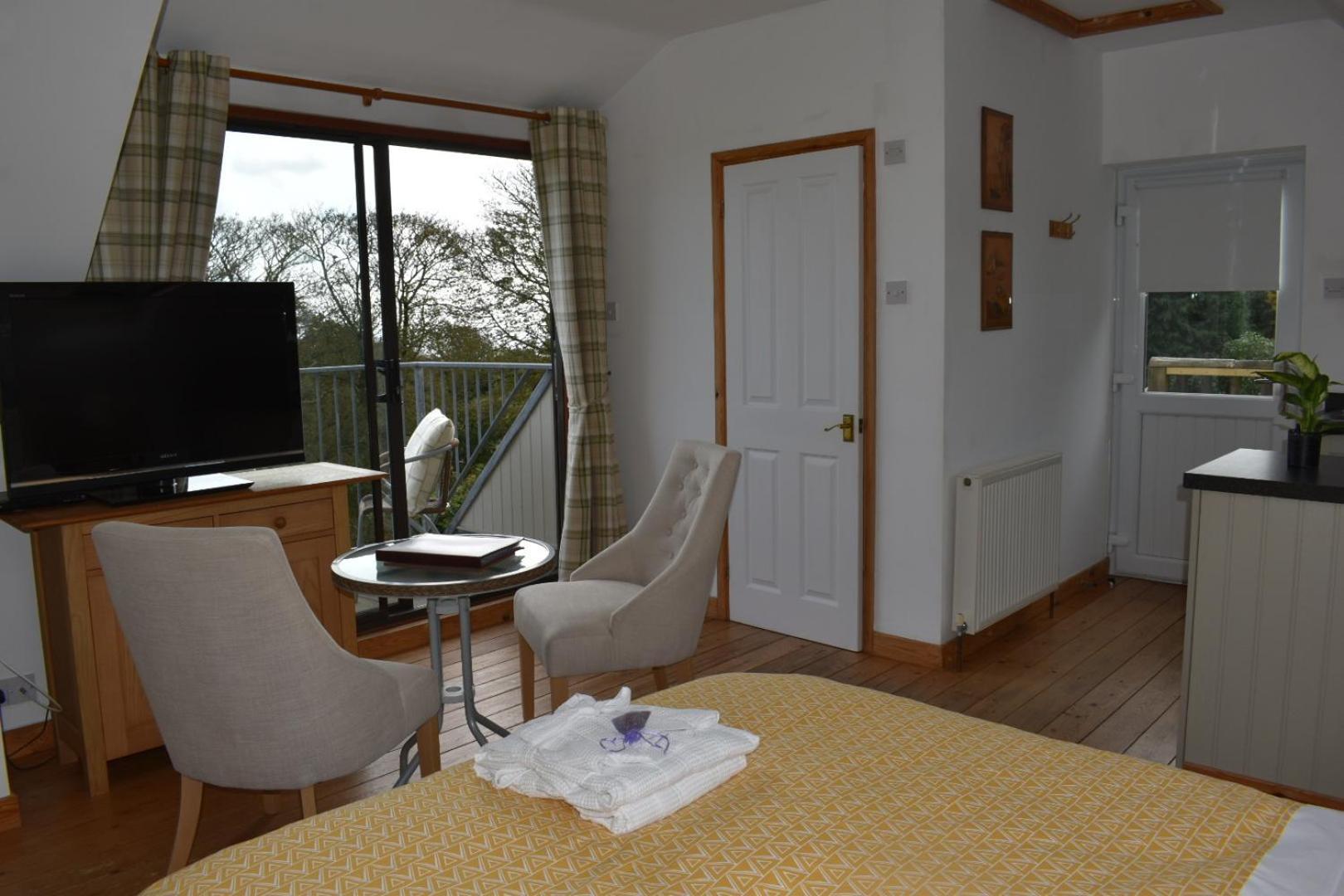 Frogwell Apartment Strete ภายนอก รูปภาพ